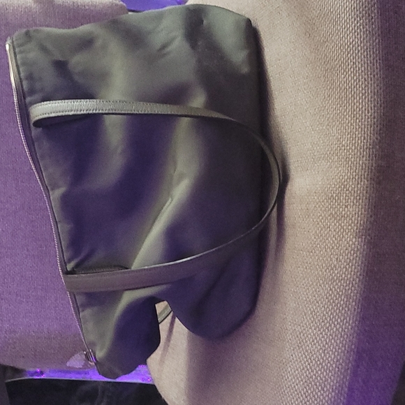 Coach purse - Picture 2 of 5